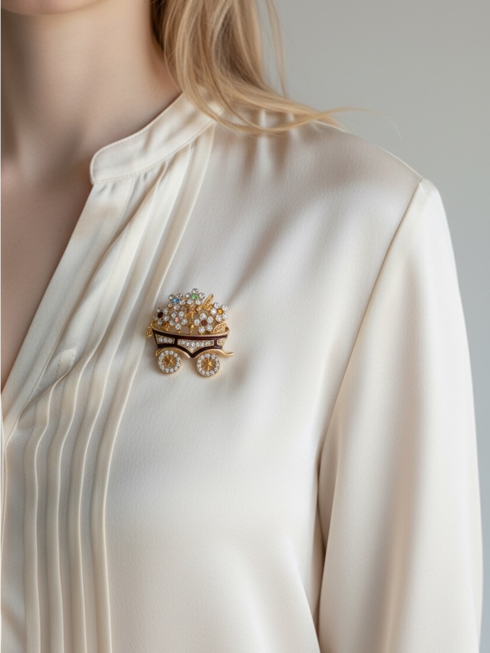 10/25 Gold Floral Crystal Cart Brooch - Elegant Women’s Jewelry